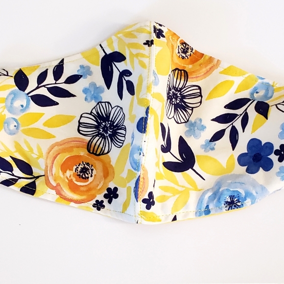 Adult Face Mask - Summertime - Picture 2 of 3